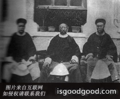 江自康人物照片