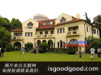 丁贵堂人物照片