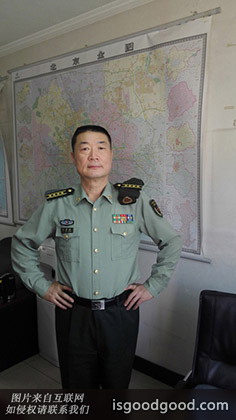 徐贵祥人物照片