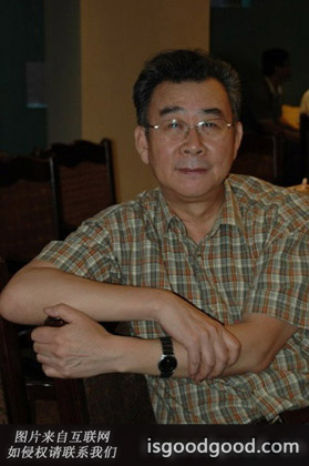 燕治国人物照片