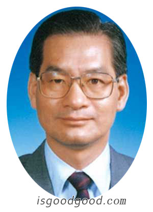 陈运泰人物照片