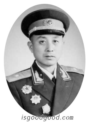 赵兰田人物照片