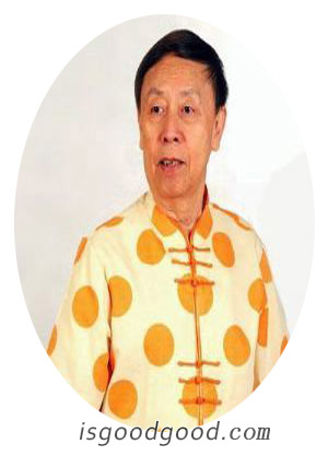 黄俊英人物照片