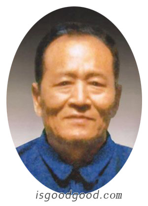 丁宝章人物照片