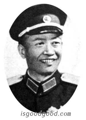 郑旭煜人物照片