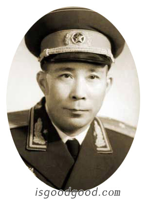 李少元人物照片