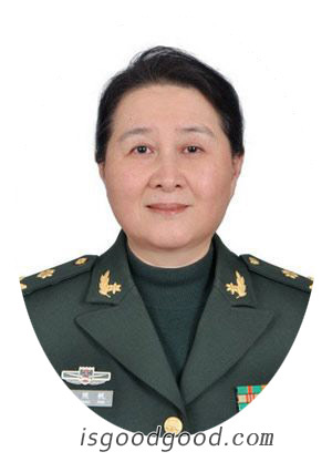 夏照帆人物照片