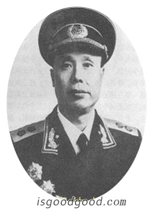 饶守坤人物照片