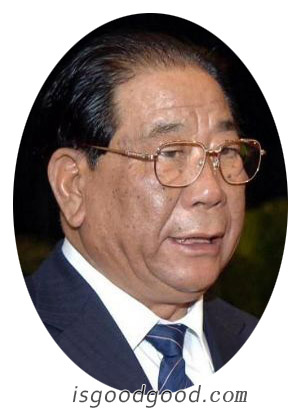 王乐义人物照片