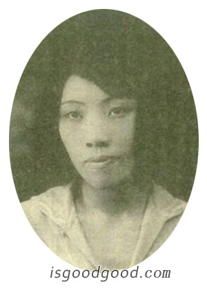 秦德君人物照片