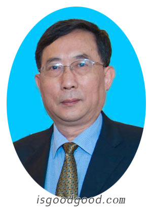 姚富强人物照片