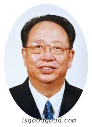 杨正午人物照片