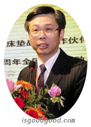 黄敏利人物照片