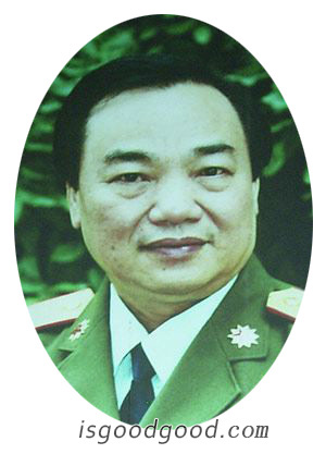 蔡世民人物照片