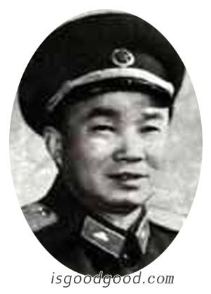 邱相田人物照片