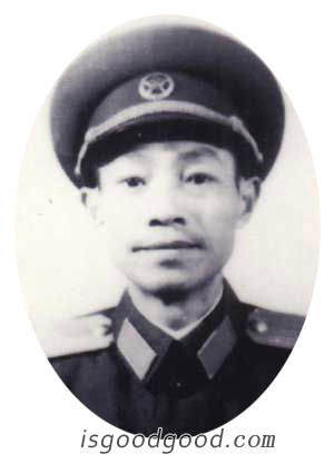 罗文坊人物照片