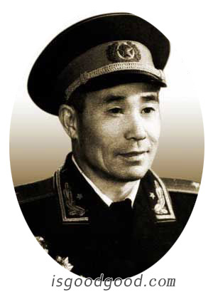 张贻祥人物照片