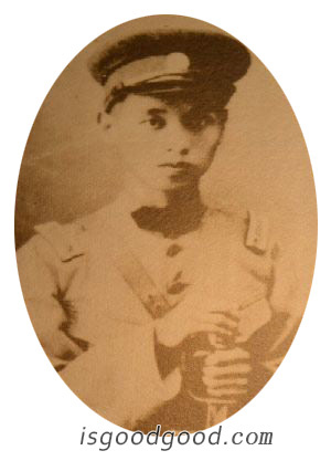 李渭璜人物照片