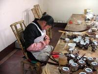 瓷胎竹编特产照片