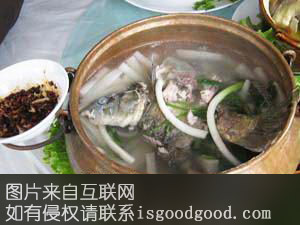 湖水煮湖鱼特产照片
