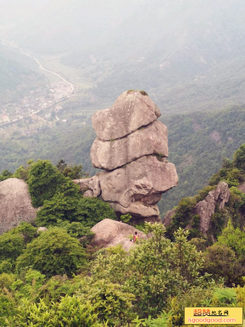 三叠岩景点照片