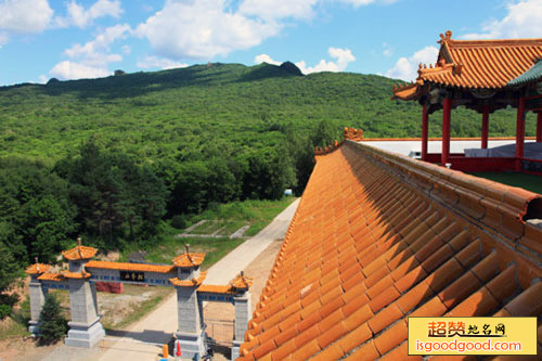 交界附近景点松峰山自然保护区